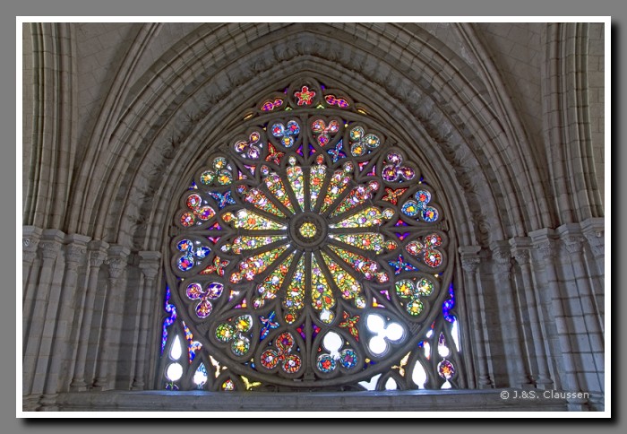 006_J_Quito_Basilica