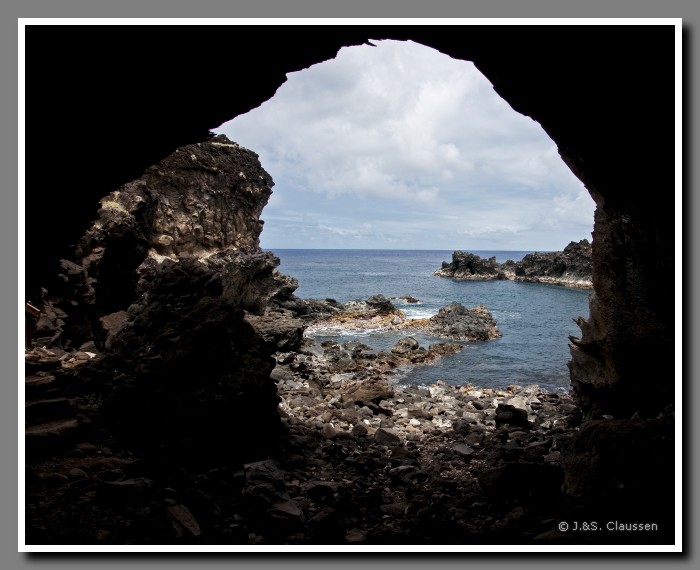 48_JC_Ana_Kai_Tangata_Hoehle_2888